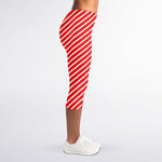 Red And White Candy Cane Pattern Print Women's Capri Leggings