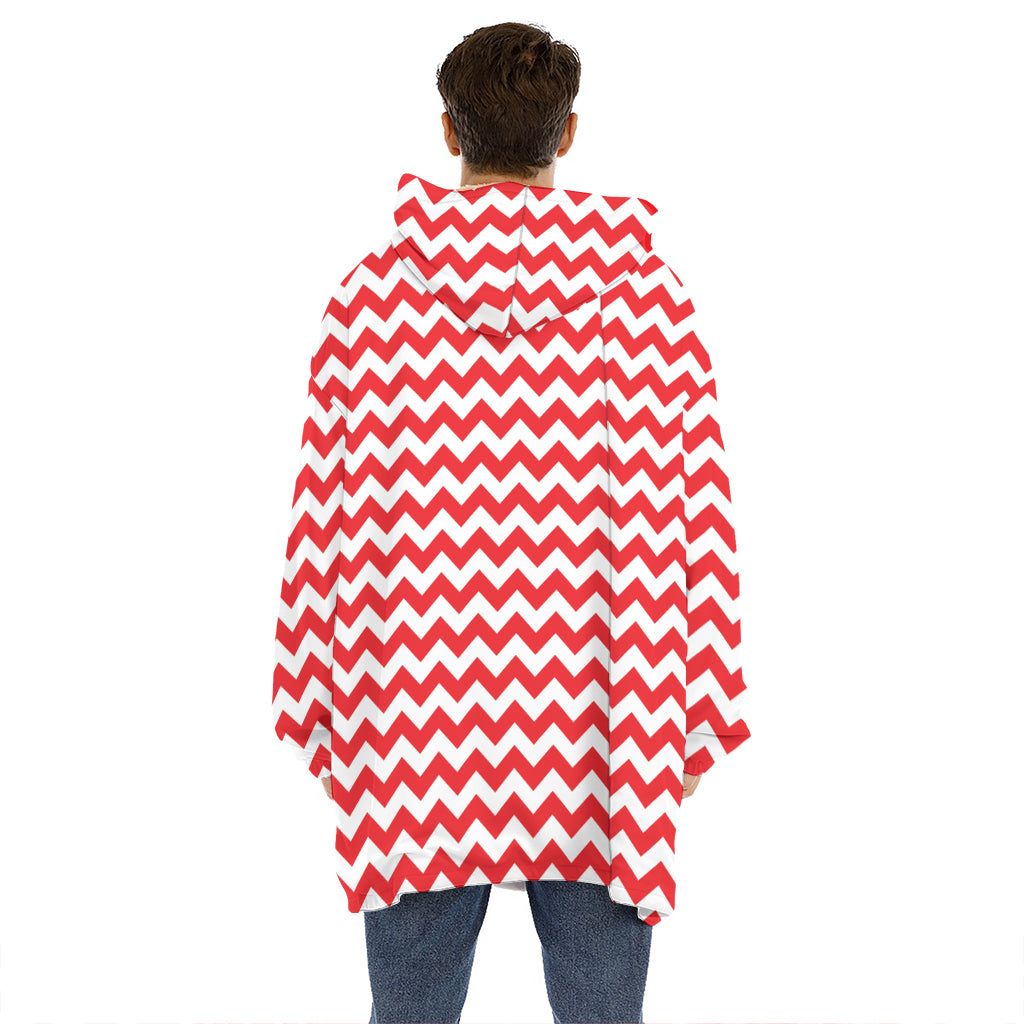 Red And White Chevron Pattern Print Hoodie Blanket