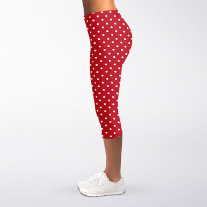 Red And White Christmas Dots Print Women's Capri Leggings