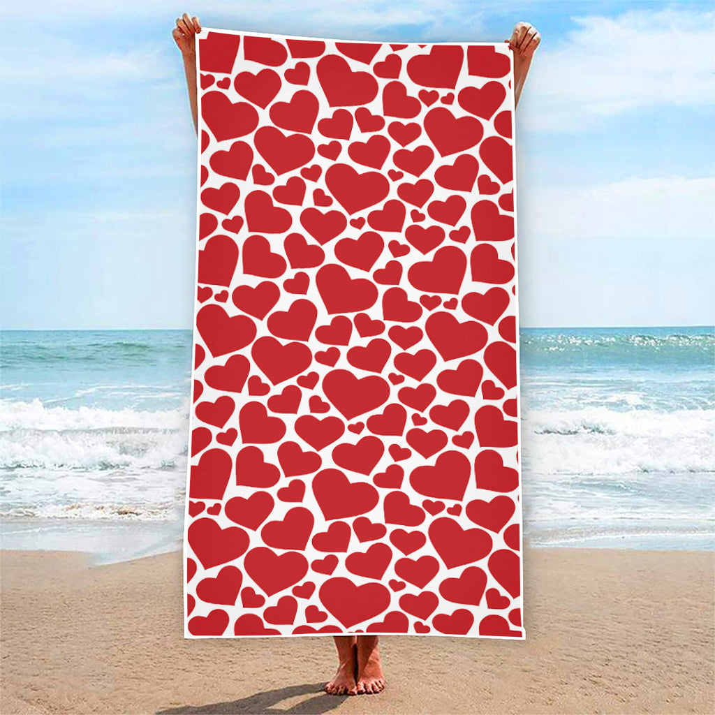 Red And White Heart Pattern Print Beach Towel