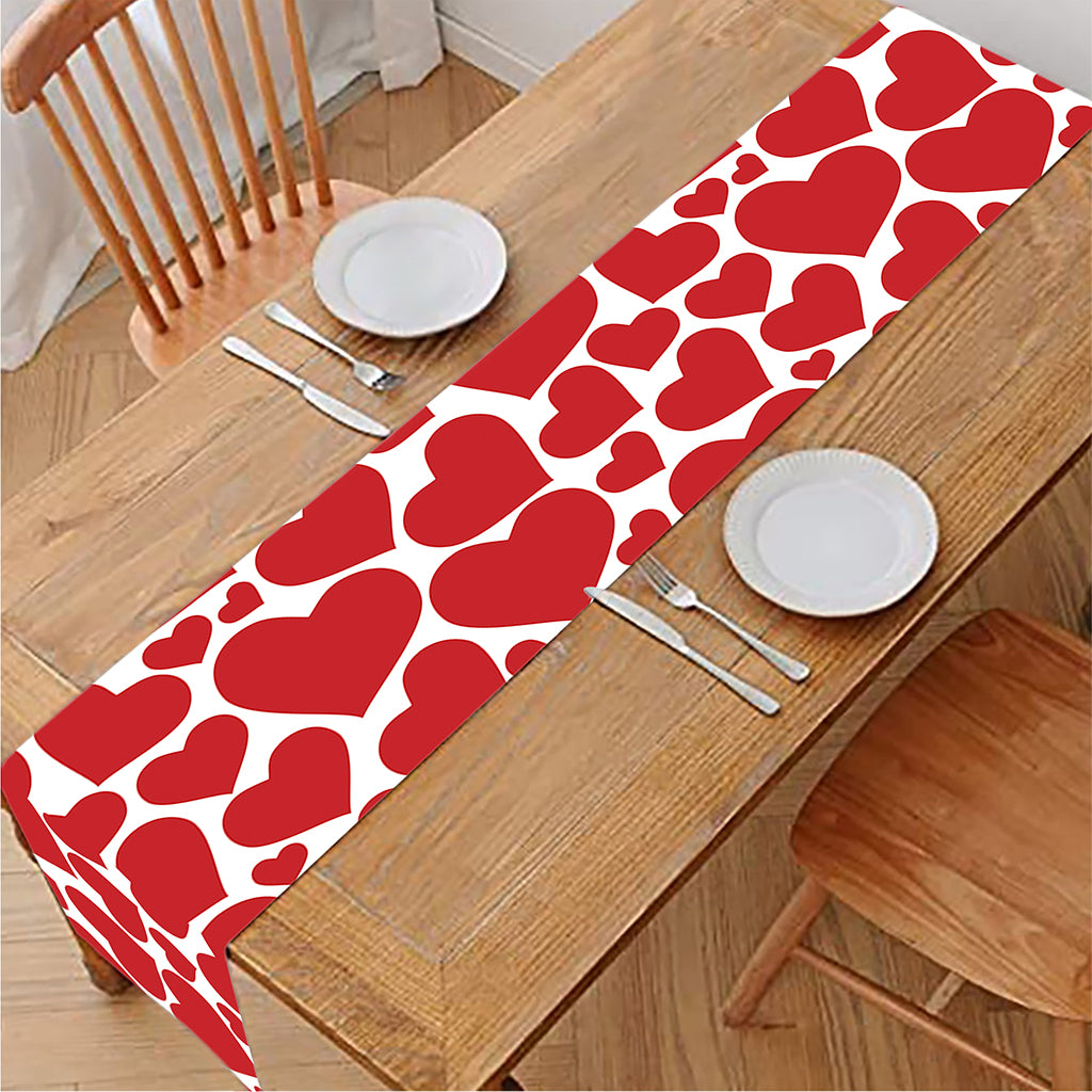 Red And White Heart Pattern Print Table Runner