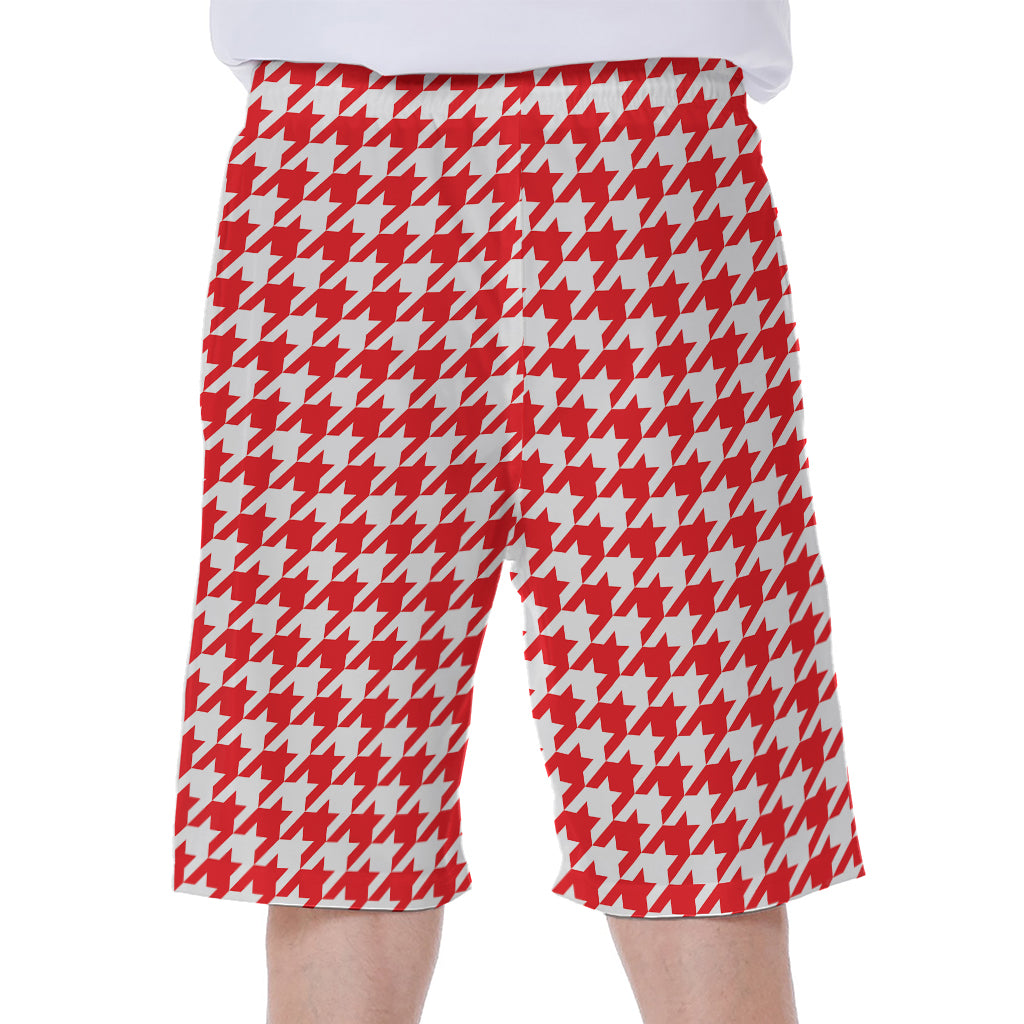 Red And White Houndstooth Pattern Print Men's Beach Shorts