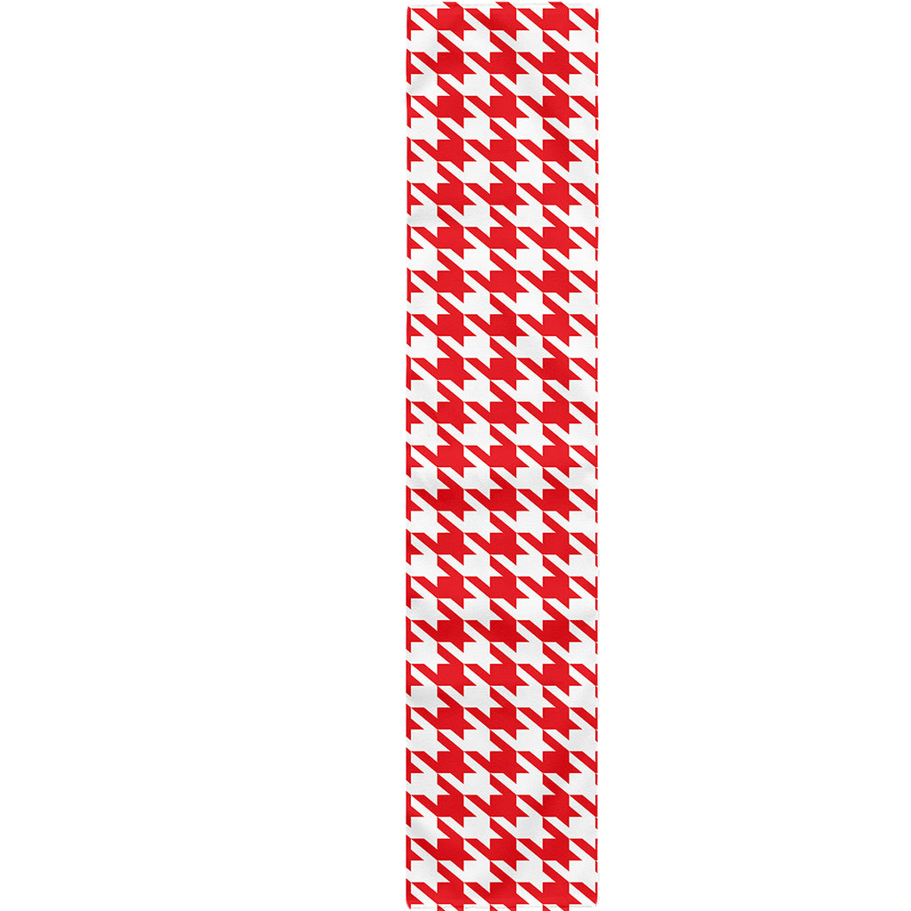 Red And White Houndstooth Pattern Print Table Runner