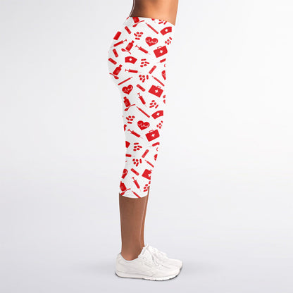 Red And White Nurse Pattern Print Women's Capri Leggings