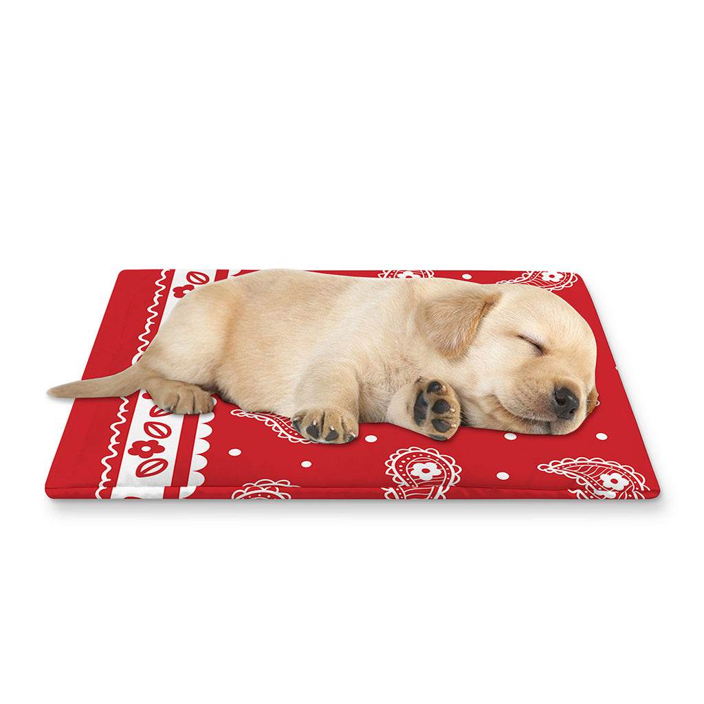 Red And White Paisley Bandana Print Pet Cooling Mat Cover