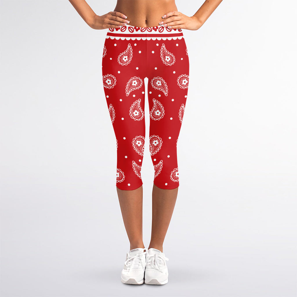 Red And White Paisley Bandana Print Women's Capri Leggings