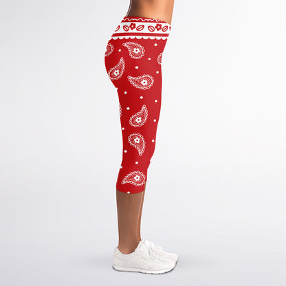 Red And White Paisley Bandana Print Women's Capri Leggings