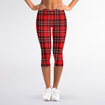 Red And White Tartan Pattern Print Women's Capri Leggings