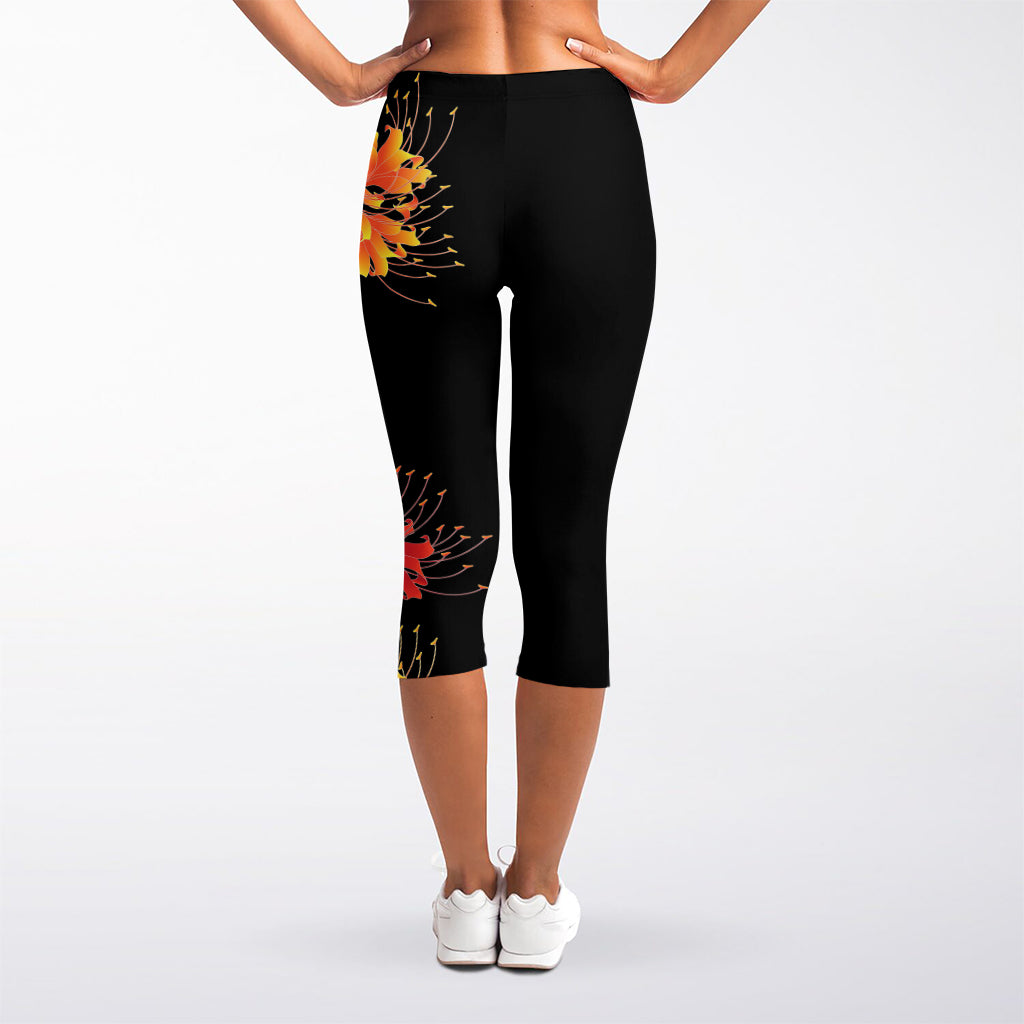 Red And Yellow Japanese Amaryllis Print Women's Capri Leggings