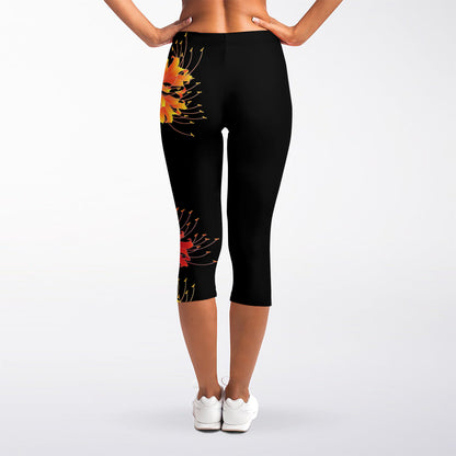 Red And Yellow Japanese Amaryllis Print Women's Capri Leggings
