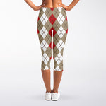 Red Beige And White Argyle Pattern Print Women's Capri Leggings