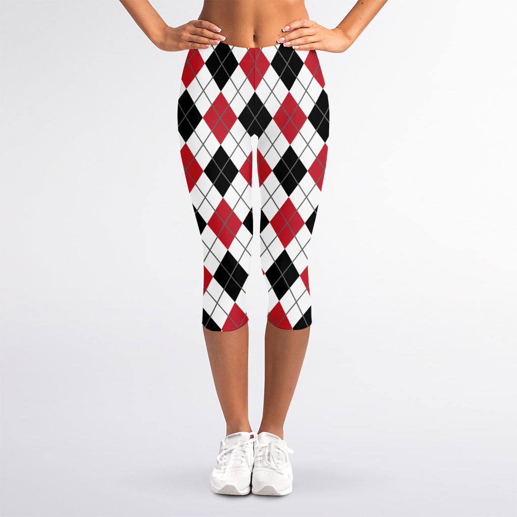 Red Black And White Argyle Pattern Print Women's Capri Leggings
