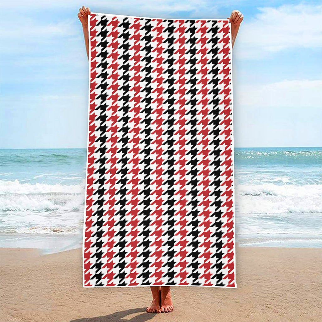 Red Black And White Houndstooth Print Beach Towel