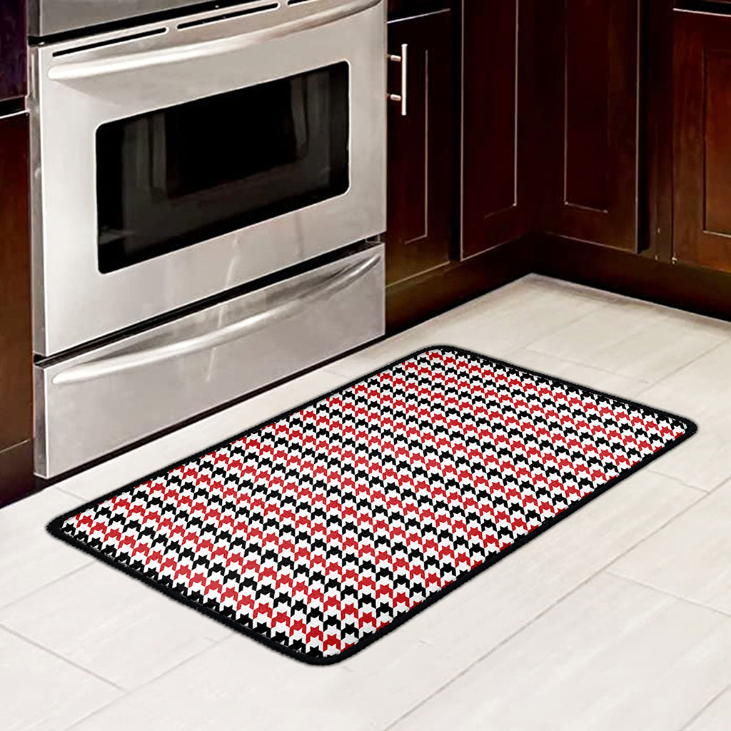 Red Black And White Houndstooth Print Kitchen Mat