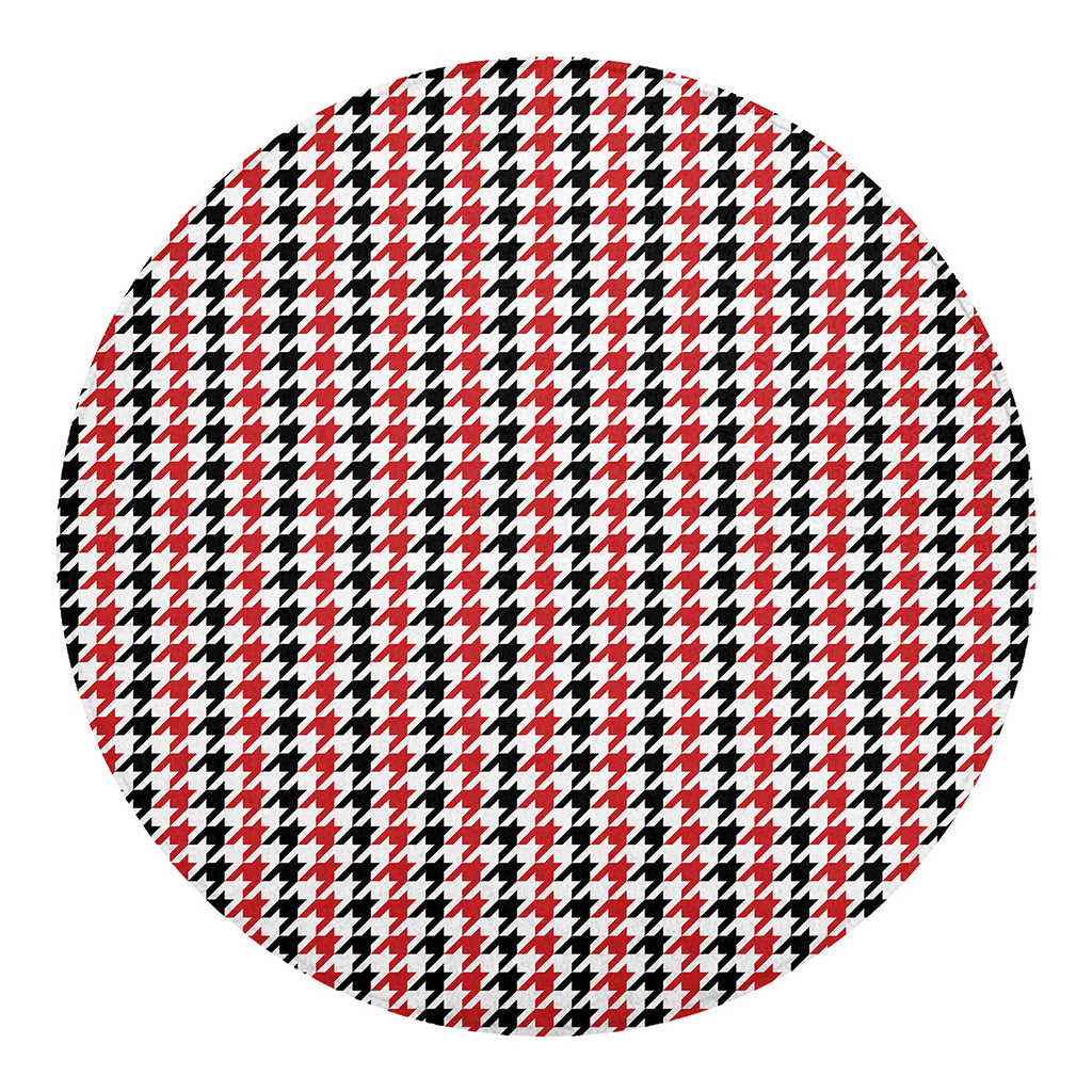 Red Black And White Houndstooth Print Round Blanket