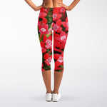Red Bouvardia Print Women's Capri Leggings
