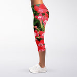 Red Bouvardia Print Women's Capri Leggings