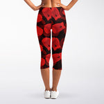 Red Boxing Gloves Pattern Print Women's Capri Leggings