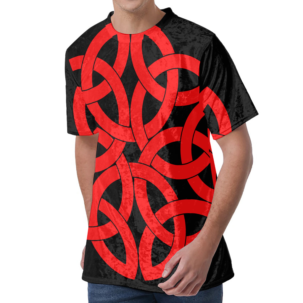 Red Celtic Knot Print Men's Velvet T-Shirt