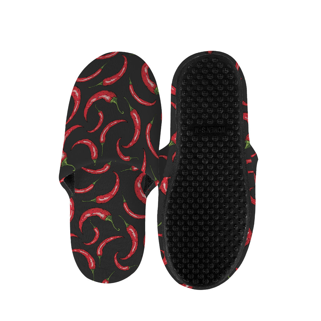 Red Chili Peppers Pattern Print Slippers