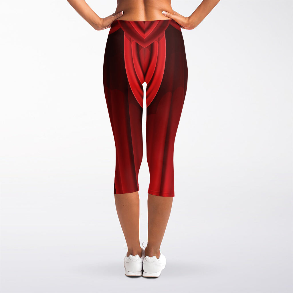 Red Curtain Theater Print Women's Capri Leggings