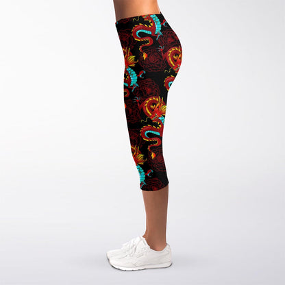 Red Dragon Lotus Pattern Print Women's Capri Leggings