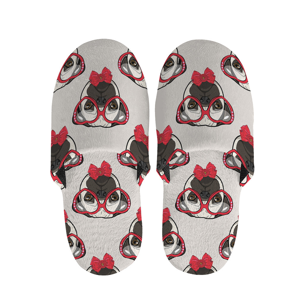 Red Glasses Pug Pattern Print Slippers
