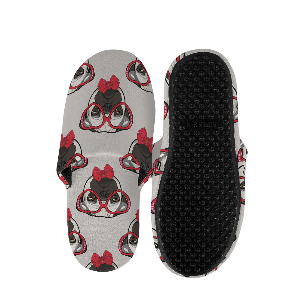 Red Glasses Pug Pattern Print Slippers