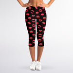 Red Halloween Vampire Lips Pattern Print Women's Capri Leggings