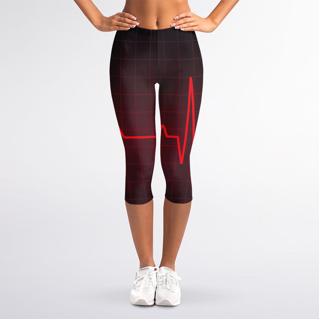 Red Heartbeat Print Women's Capri Leggings