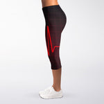 Red Heartbeat Print Women's Capri Leggings