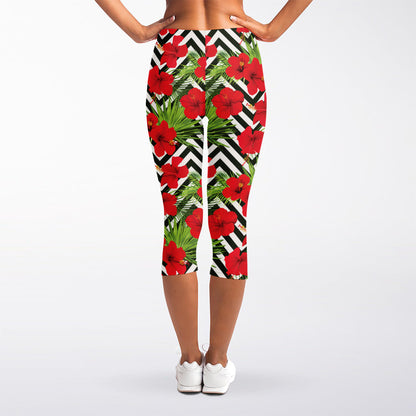 Red Hibiscus Chevron Pattern Print Women's Capri Leggings
