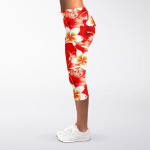 Red Hibiscus Plumeria Pattern Print Women's Capri Leggings