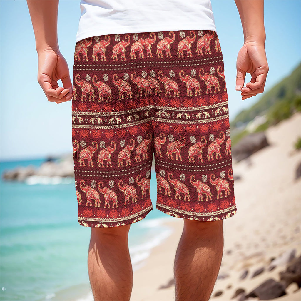 Red Indian Elephant Pattern Print Men's Cargo Shorts