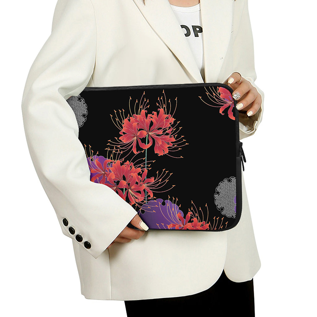 Red Japanese Amaryllis Pattern Print Laptop Sleeve