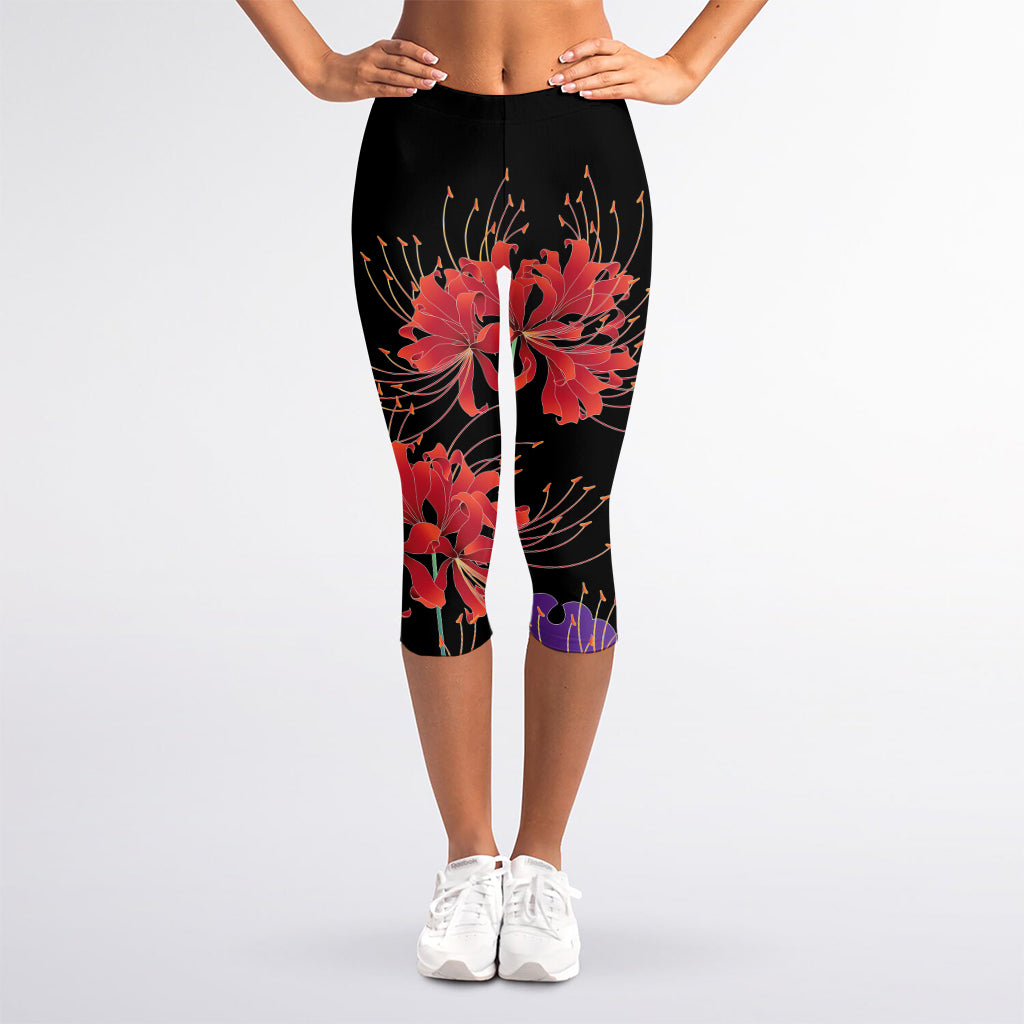 Red Japanese Amaryllis Pattern Print Women's Capri Leggings