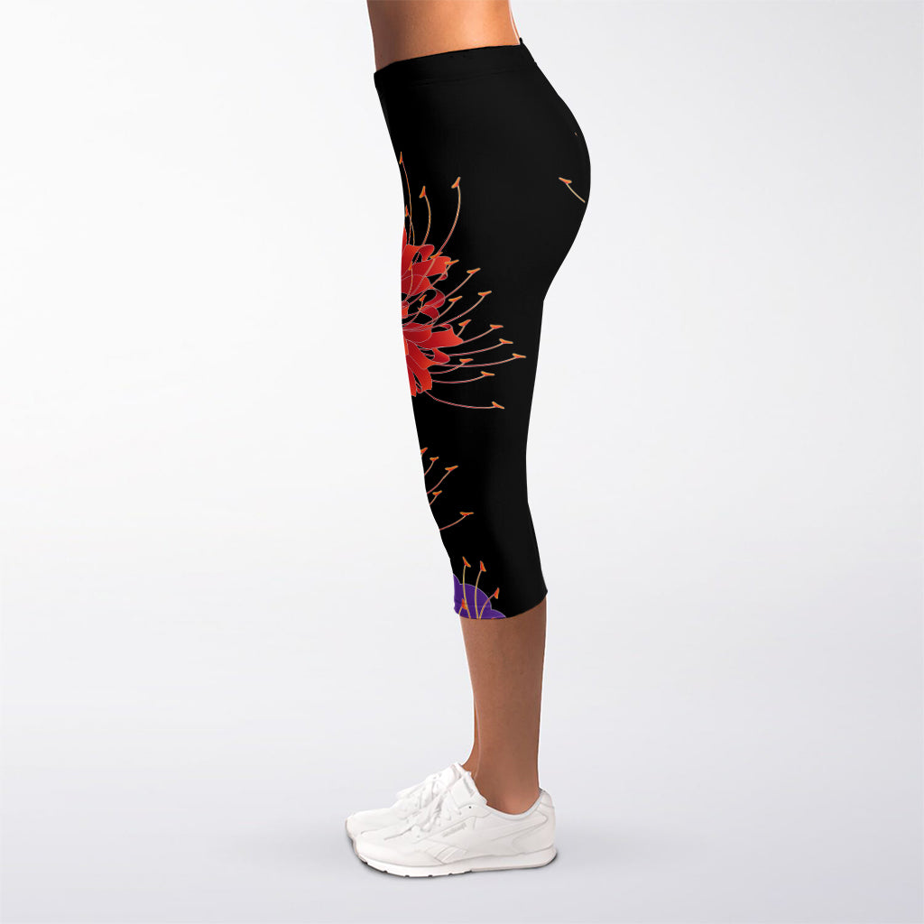 Red Japanese Amaryllis Pattern Print Women's Capri Leggings