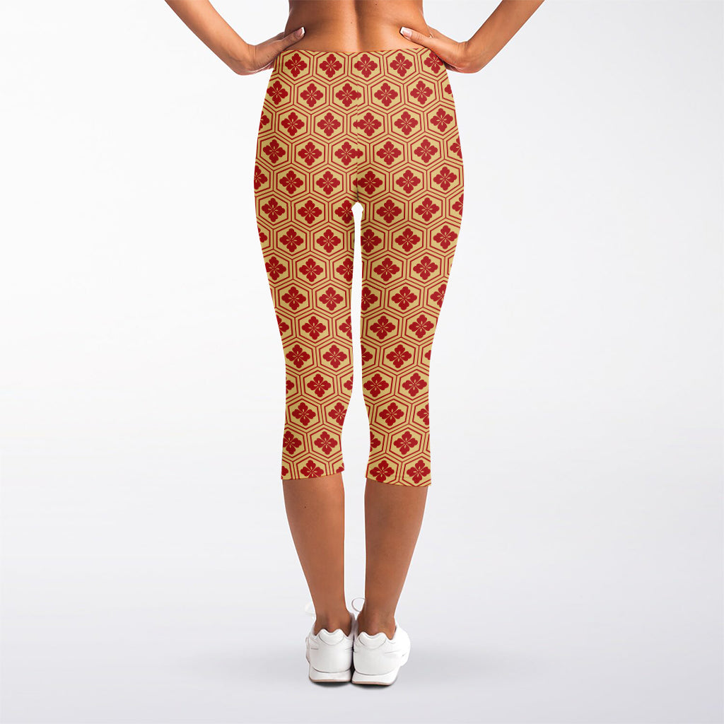 Red Japanese Flower Pattern Print Women's Capri Leggings