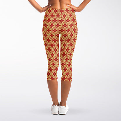 Red Japanese Flower Pattern Print Women's Capri Leggings