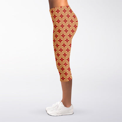 Red Japanese Flower Pattern Print Women's Capri Leggings