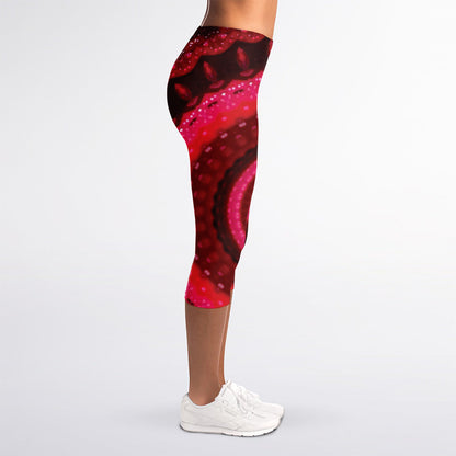 Red Kaleidoscope Print Women's Capri Leggings