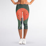 Red Moon Samurai Print Women's Capri Leggings
