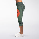 Red Moon Samurai Print Women's Capri Leggings