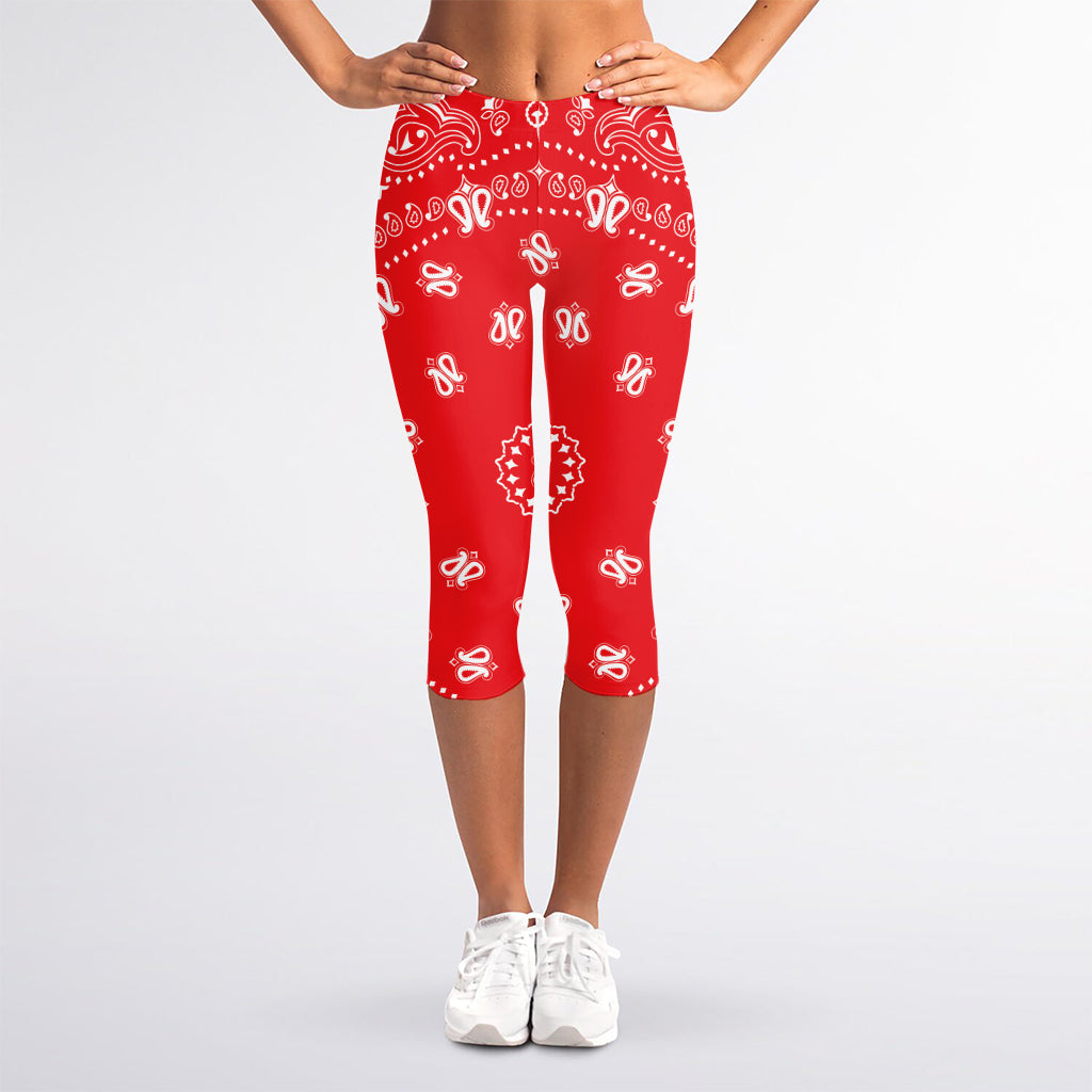 Red Paisley Bandana Print Women's Capri Leggings