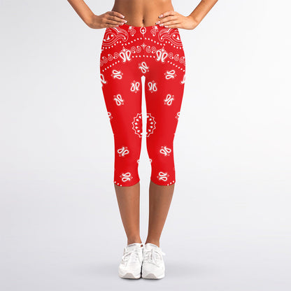 Red Paisley Bandana Print Women's Capri Leggings
