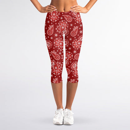 Red Paisley Pattern Print Women's Capri Leggings