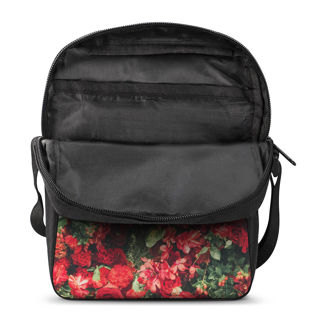 Red Rose Flower Print Rectangular Crossbody Bag