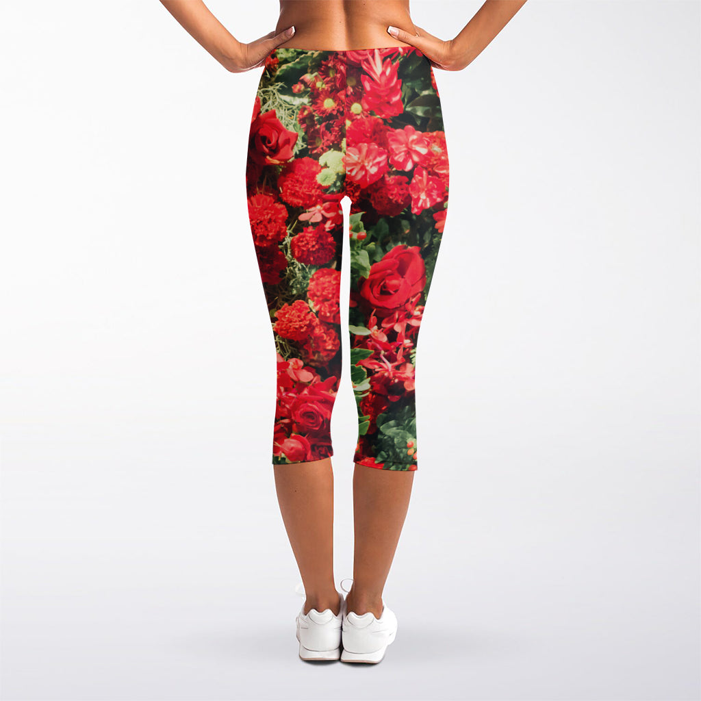 Red Rose Flower Print Women's Capri Leggings