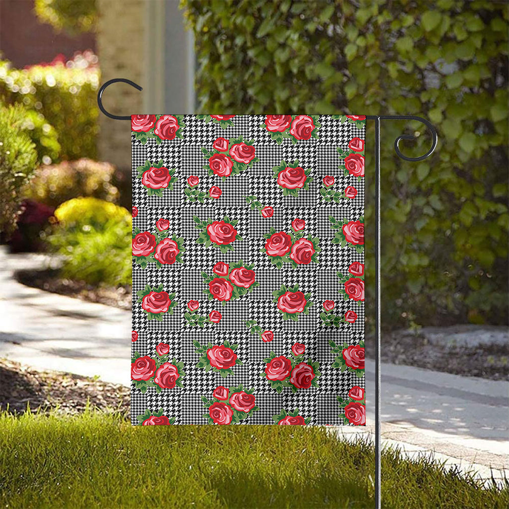 Red Roses Houndstooth Pattern Print House Flag