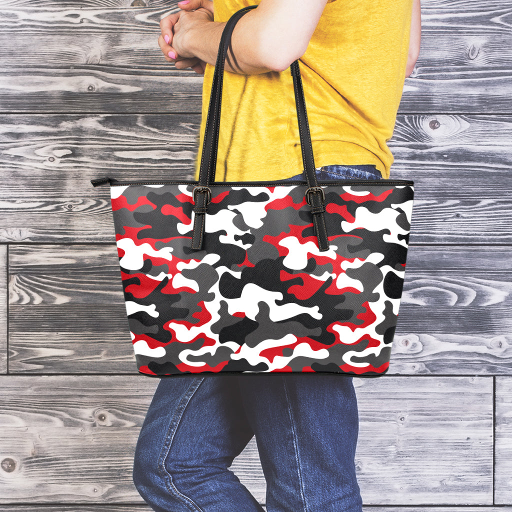 Red Snow Camouflage Print Leather Tote Bag